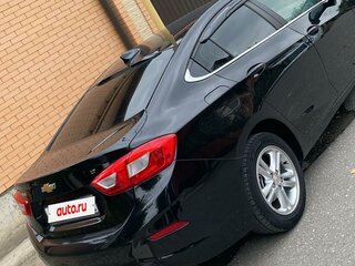 2016 Chevrolet Cruze II, чёрный, 1400000 рублей, вид 1