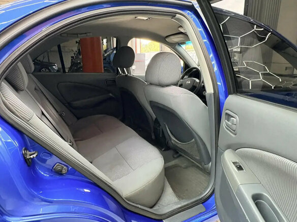 2006 Nissan Almera Classic I, синий, 540000 рублей - вид 12