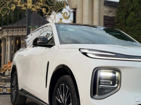 2026 Changan Qiyuan Q07 31.7 kWh, белый, 3543011 рублей, вид 4