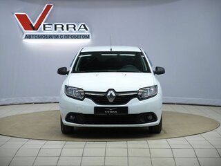 2014 Renault Logan II, белый, 570000 рублей, вид 2
