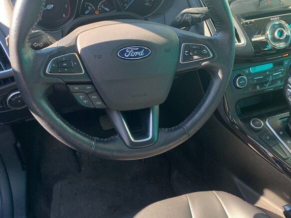 2017 Ford Focus III Рестайлинг, синий, 1480000 рублей - вид 4
