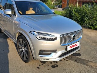 2021 Volvo XC90 II Рестайлинг 1, серебристый, 6800000 рублей, вид 2