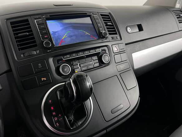2013 Volkswagen Multivan T5 Рестайлинг, белый, 2390000 рублей - вид 16