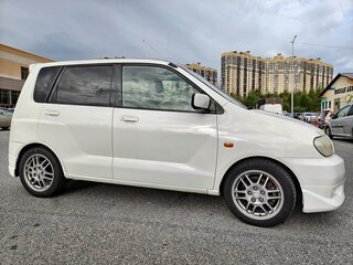 2001 Mitsubishi Dingo I Рестайлинг, белый, 360000 рублей, вид 4