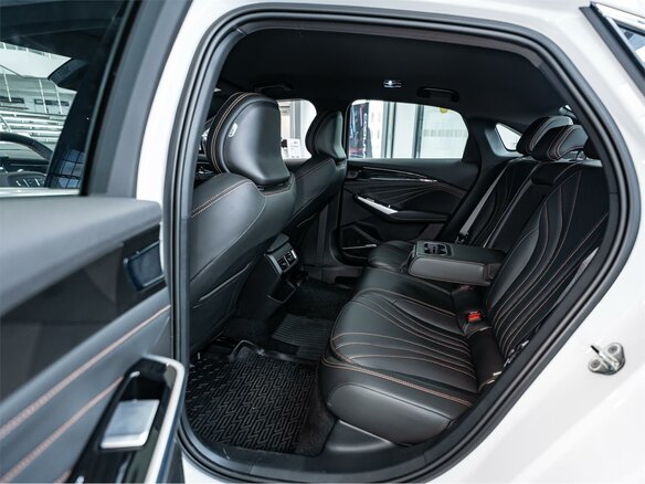 2026 Geely Preface I, белый, 3434990 рублей - вид 8