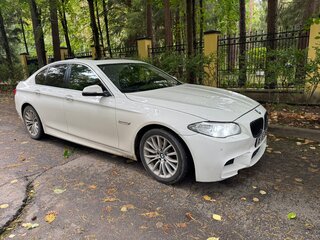2015 BMW 5 серии 528i xDrive VI (F10/F11/F07) Рестайлинг, белый, 1500000 рублей, вид 2