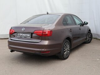 2016 Volkswagen Jetta VI Рестайлинг, коричневый, 949000 рублей, вид 4