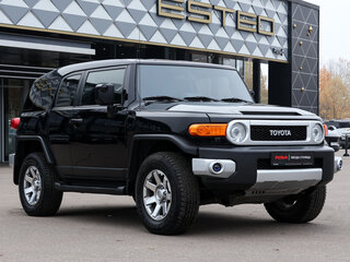 2018 Toyota FJ Cruiser, чёрный, 4995000 рублей, вид 3