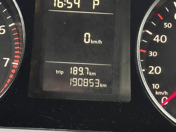 2010 Volkswagen Passat B6, серый, 750000 рублей - вид 15