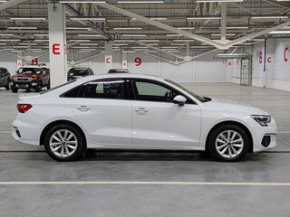 2021 Audi A3 35 TFSI IV (8Y), белый, 2570000 рублей, вид 4