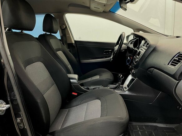 2018 Kia Ceed II Рестайлинг, чёрный, 1370000 рублей - вид 10