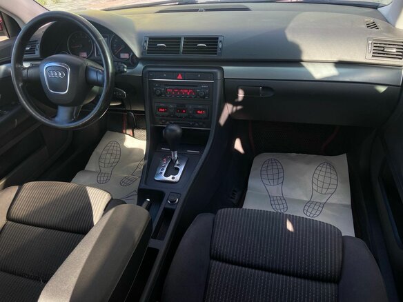 2005 Audi A4 III (B7), красный, 549000 рублей - вид 6