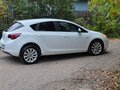 2011 Opel Astra J, белый - вид 3