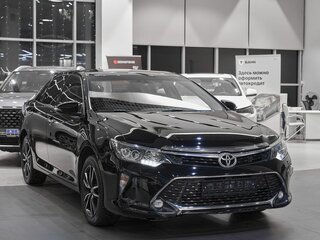 2017 Toyota Camry VII (XV50) Рестайлинг 2, чёрный, 2249000 рублей, вид 1