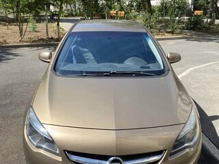 2012 Opel Astra J Рестайлинг, бежевый, 1030000 рублей, вид 1