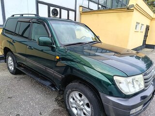 2006 Toyota Land Cruiser 100 Series Рестайлинг 2, зелёный, 1500000 рублей, вид 3