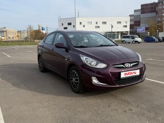 2014 Hyundai Solaris I, фиолетовый, 1080000 рублей, вид 3