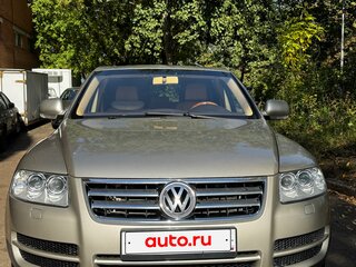 2004 Volkswagen Touareg I, бежевый, 900000 рублей, вид 3