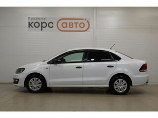 2016 Volkswagen Polo V Рестайлинг, белый, 871200 рублей, вид 2
