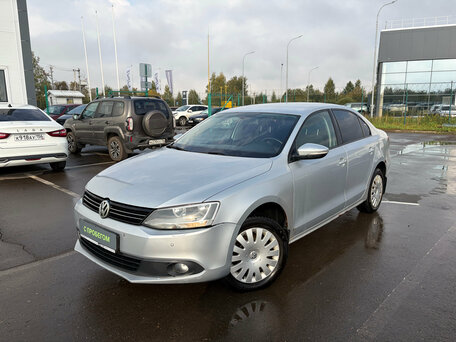 Volkswagen Jetta VI