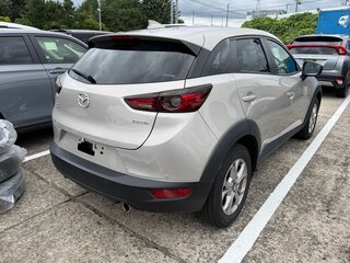 2022 Mazda CX-3 I Рестайлинг, бежевый, 1507777 рублей, вид 3