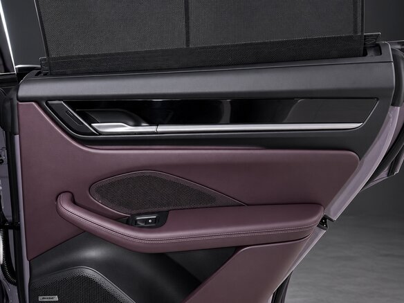 2025 Porsche Macan 4 II, пурпурный, 15000000 рублей - вид 18