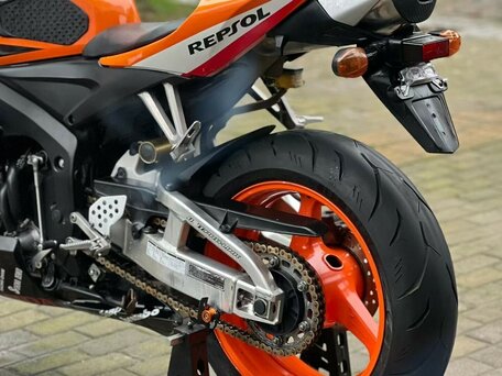 2007 Honda CBR 600RR, оранжевый, 310000 рублей, вид 5