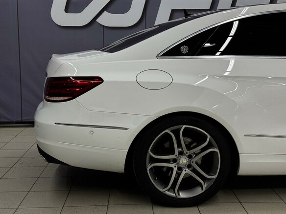 2013 Mercedes-Benz E-Класс 200 IV (W212, S212, C207) Рестайлинг, белый, 1939000 рублей - вид 14
