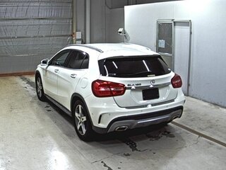 2017 Mercedes-Benz GLA 180 I (X156), белый, 1248000 рублей, вид 2