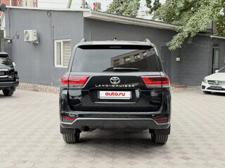 2026 Toyota Land Cruiser 300 Series, чёрный, 14131000 рублей, вид 5