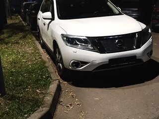 2015 Nissan Pathfinder IV, белый, 1725000 рублей, вид 2
