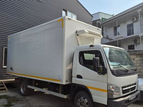 2017 Fuso (Mitsubishi) Canter, белый, 3000000 рублей, вид 2