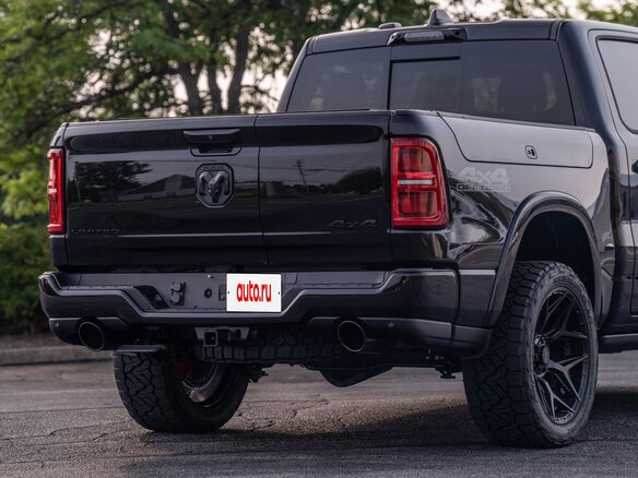 2026 Ram 1500 Crew Cab eTorque V Рестайлинг, чёрный, 16500000 рублей - вид 6