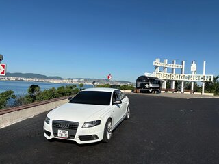 2010 Audi A4 IV (B8), белый, 999000 рублей, вид 2