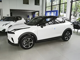 2026 Lynk & Co 06 I Рестайлинг, белый, 2835840 рублей, вид 4
