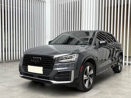 Audi Q2 I