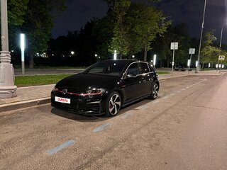 2019 Volkswagen Golf GTI VII Рестайлинг, чёрный, 2750000 рублей, вид 1