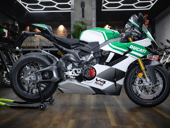 2026 Ducati Panigale V4, белый, 5490000 рублей - вид 5