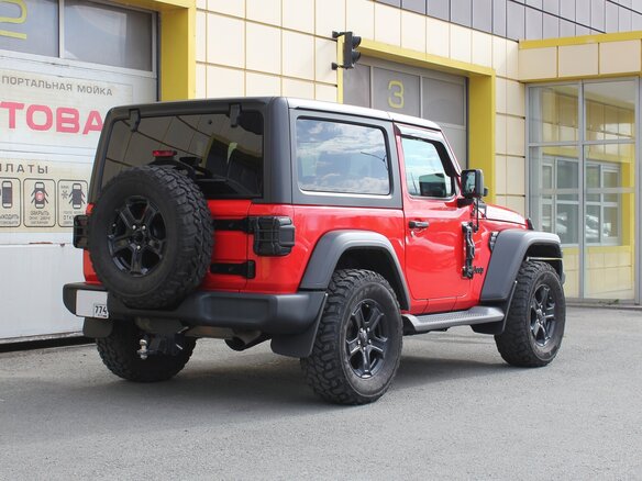 2020 Jeep Wrangler IV (JL), чёрный, 4995000 рублей - вид 5