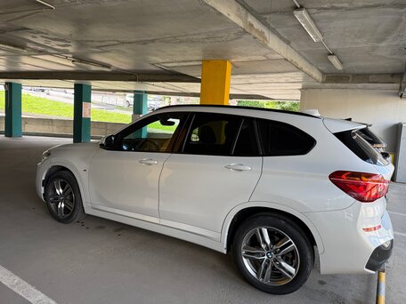 2018 BMW X1 20i xDrive II (F48), белый, 2950000 рублей, вид 4