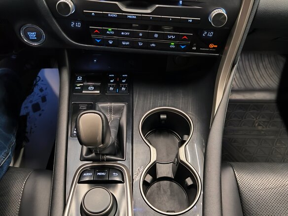 2016 Lexus RX 200t IV, серый - вид 19
