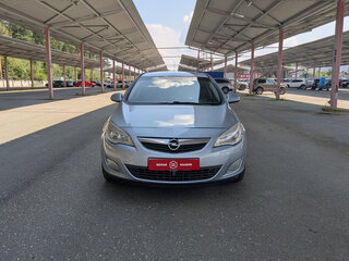 2011 Opel Astra J, серый, 659900 рублей, вид 3