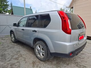 2014 Nissan X-Trail II Рестайлинг, серебристый, 1445000 рублей, вид 2