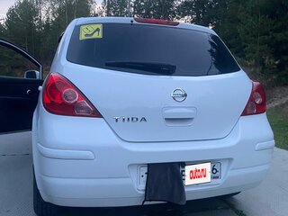 2012 Nissan Tiida I Рестайлинг, белый, 800000 рублей, вид 3