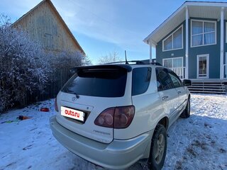 2000 Toyota Harrier I (XU10), белый, 450000 рублей, вид 2