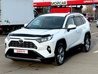 2020 Toyota RAV4 V (XA50), белый, 3390000 рублей, вид 2