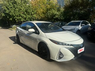 2017 Toyota Prius PHV ZVW52 Prime IV (XW50), белый, 2099000 рублей, вид 2