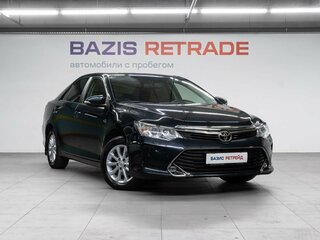 2017 Toyota Camry VII (XV50) Рестайлинг 2, серый, 2129000 рублей, вид 3