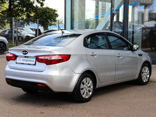 2012 Kia Rio 5-speed III, серебристый, 534000 рублей, вид 4