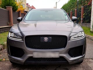 2020 Jaguar F-Pace I, серый, 3090000 рублей, вид 3